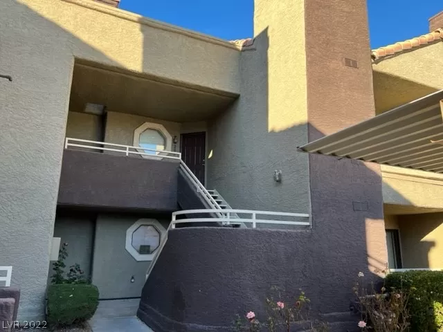 MLS: 2370024 Condo For Sale