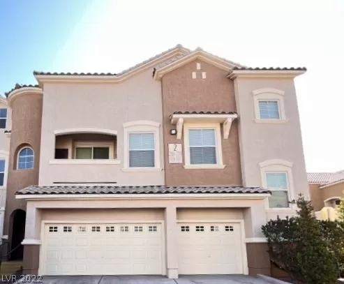 MLS: 2370034 Condo For Sale