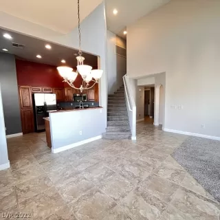 Photo #4: 2370034 Listing 