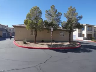 Photo #2: 2370089 Listing