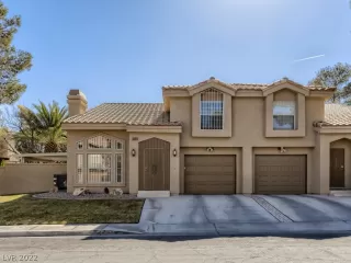 Photo #1: 2370100 Listing