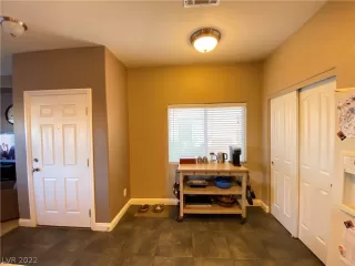 Photo #6: 2370120 Listing