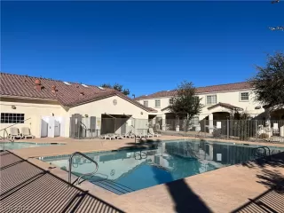 Photo #2: 2370130 Listing