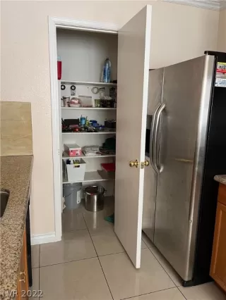 Photo #6: 2370130 Listing