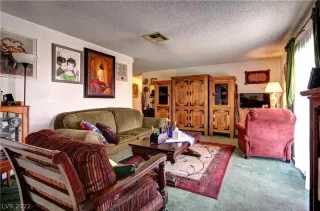 Photo #2: 2370141 Listing 