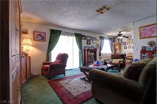 Photo #3: 2370141 Listing 