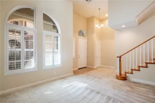 Photo #4: 2370158 Listing 