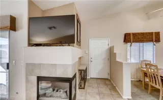 Photo #1: 2370202 Listing 