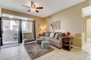 Photo #6: 2370207 Listing