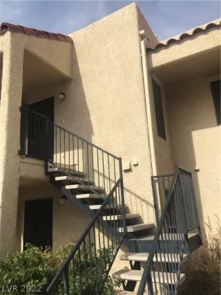 Photo #1: 2370222 Listing 