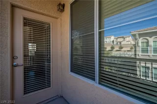 Photo #6: 2370253 Listing