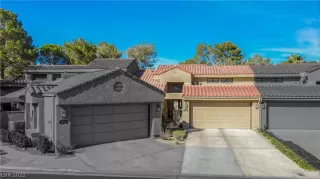 Photo #1: 2370286 Listing 