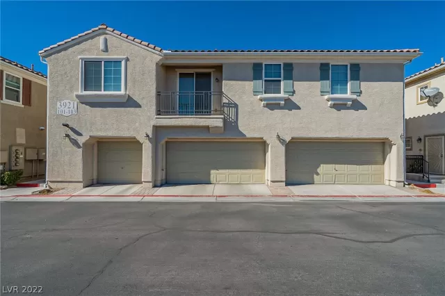 MLS: 2370342 Condo For Sale