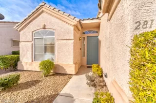 Photo #1: 2370355 Listing 