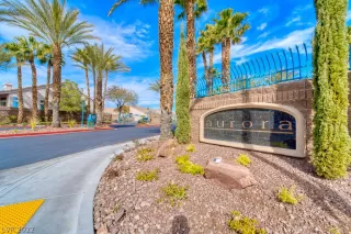 Photo #4: 2370355 Listing 