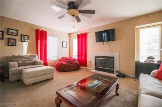 Photo #2: 2370363 Listing 