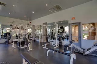 Photo #6: 2370368 Listing