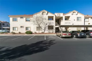 Photo #1: 2370372 Listing