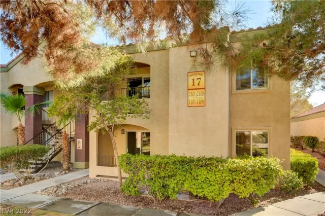 MLS: 2370428 Condo For Sale