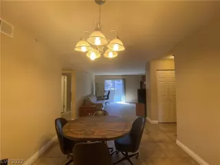 Photo #4: 2370451 Listing