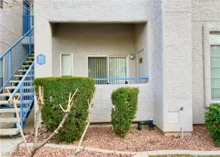 Photo #2: 2370456 Listing 