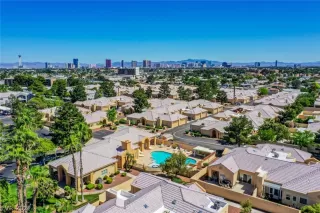 Photo #1: 2370502 Listing 