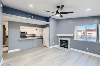 Photo #4: 2370516 Listing