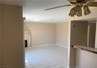 Photo #4: 2370576 Listing 