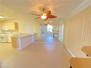 Photo #5: 2370659 Listing 