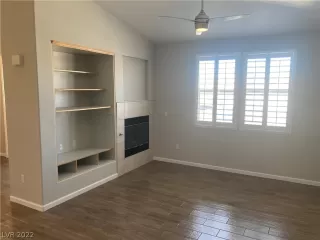 Photo #4: 2370664 Listing 