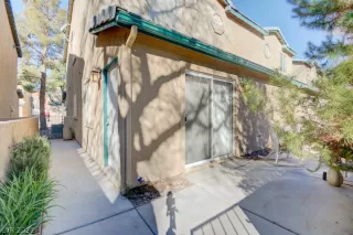 Photo #1: 2370694 Listing