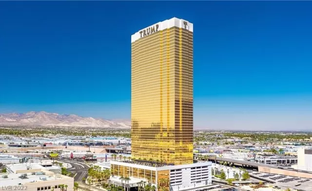 MLS: 2370764 Condo For Sale