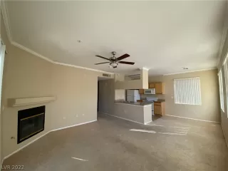 Photo #5: 2370816 Listing 