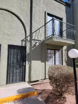 Photo #1: 2370870 Listing 