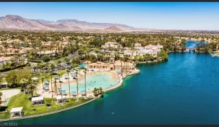 Photo #2: 2370929 Listing 