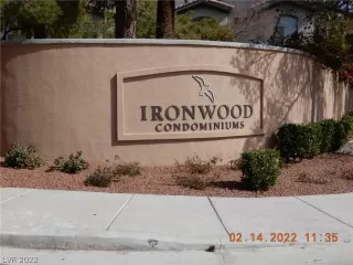 Photo #2: 2370971 Listing 