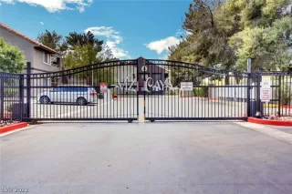 Photo #1: 2370987 Listing 