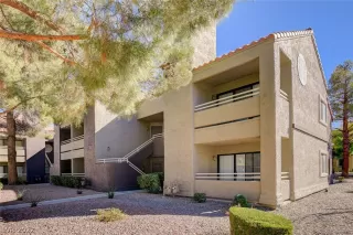 Photo #3: 2370987 Listing 