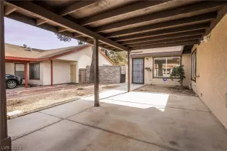 Photo #3: 2371028 Listing 