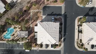 Photo #1: 2371085 Listing 