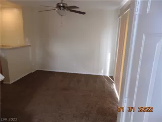 Photo #6: 2371085 Listing 