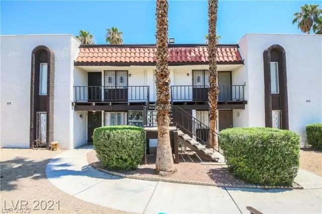 MLS: 2371123 Condo For Sale