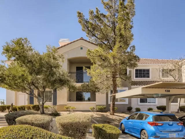 MLS: 2371305 Condo For Sale