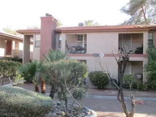 Photo #6: 2371316 Listing 