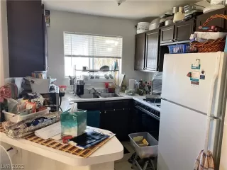 Photo #2: 2371338 Listing