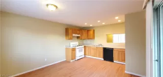Photo #1: 2371340 Listing