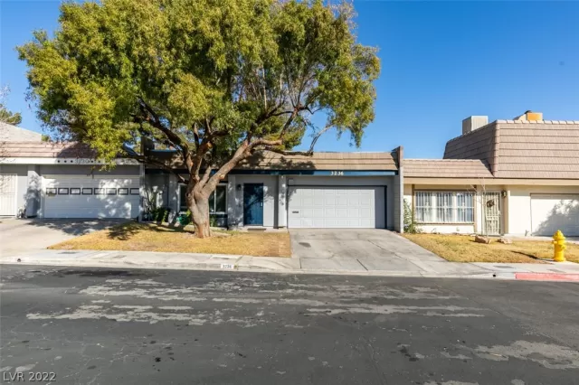 MLS: 2371354 Condo For Sale