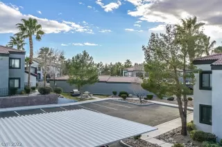 Photo #5: 2371374 Listing 