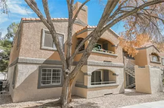 Photo #2: 2371464 Listing 