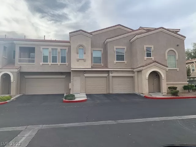 MLS: 2371484 Condo For Sale